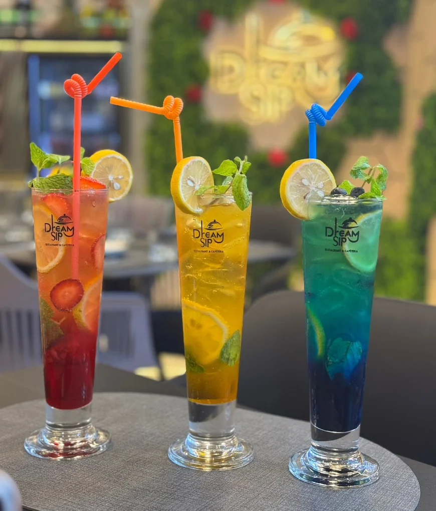 Dream Sip signature blue mojito